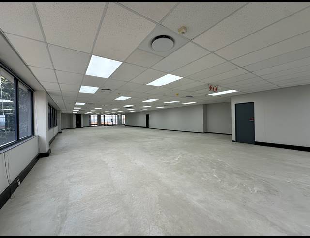 417M² OFFICE TO LET IN SANDTON CENTRAL
